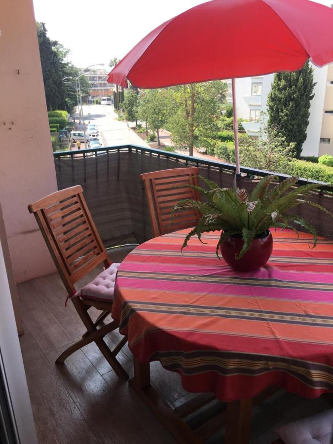 Cassis Village Options Parking And Baby 外观 照片